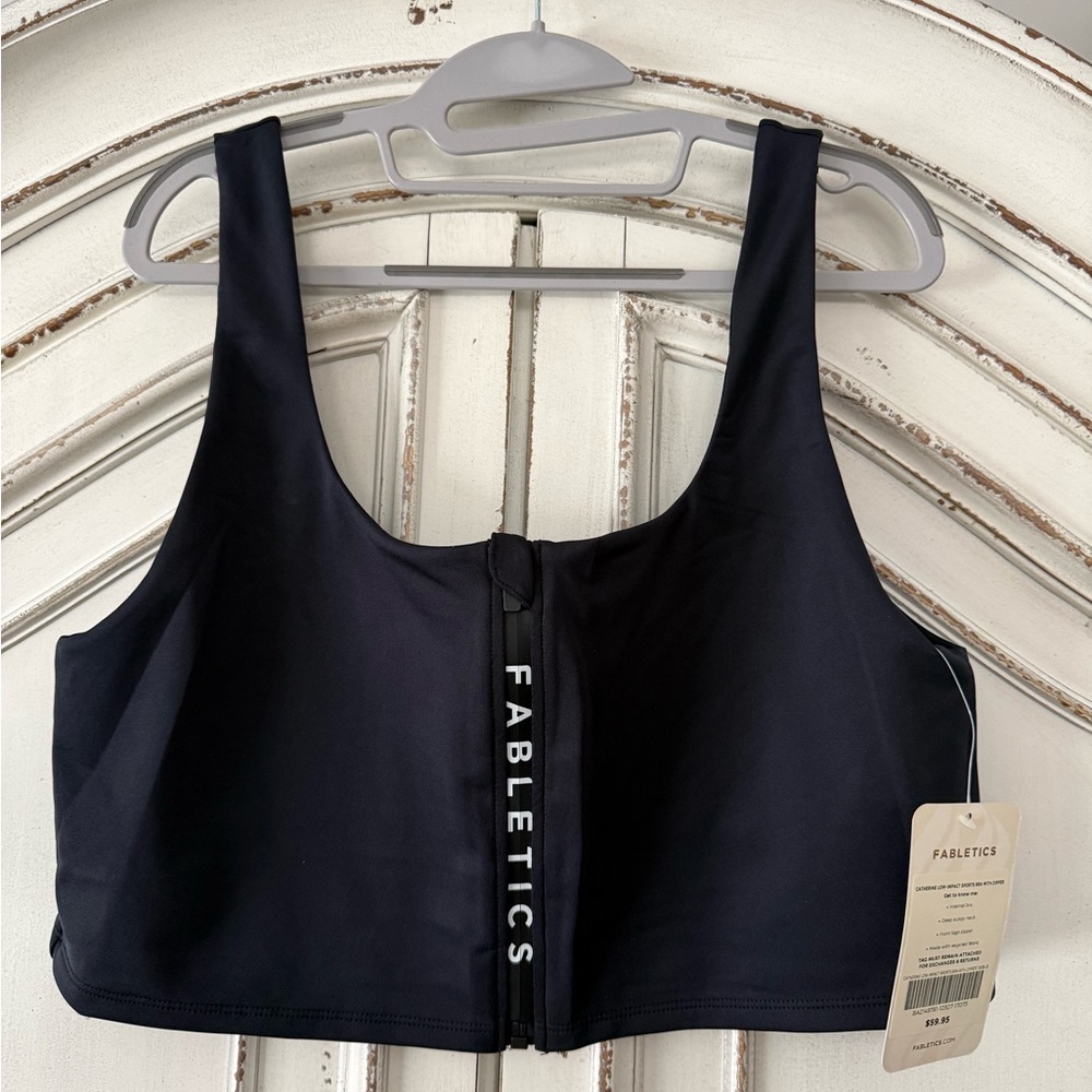 Fabletics Black Catherine Low-Impact Sports Bra with Zipper NWT